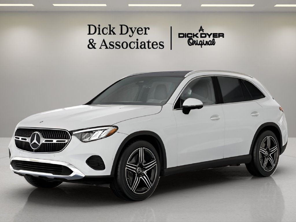 Used 2026 Mercedes-Benz GLC 300 image 34
