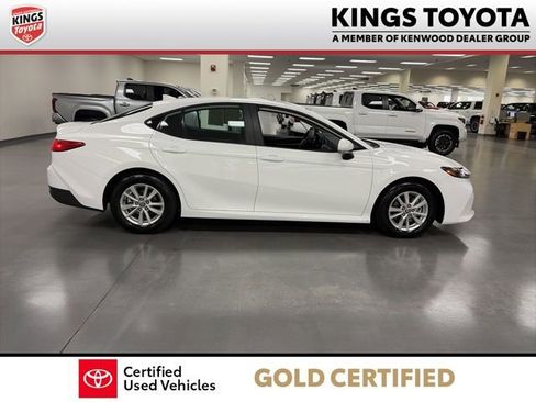 Certified 2025 Toyota Camry LE image 9