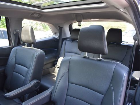 Used 2019 Honda Pilot Elite image 22
