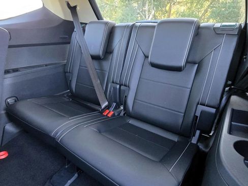 Used 2022 Volkswagen Atlas SE image 25