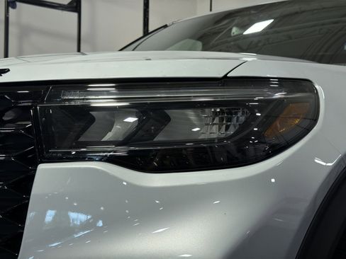 New 2026 Ford Explorer ST-Line w/ ST-Line Street Pack AWD/4WD image 13