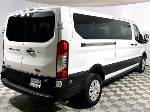 Used 2024 Ford Transit 350 XLT RWD image 9
