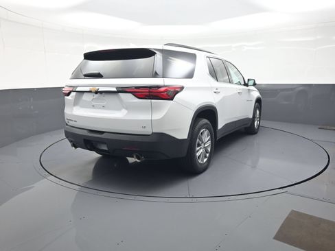 Used 2022 Chevrolet Traverse LT w/ LPO, Floor Liner Package AWD/4WD image 3
