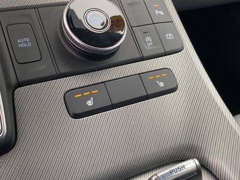 Used 2025 Hyundai Palisade SEL FWD image 13