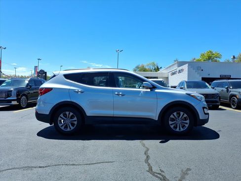 Used 2014 Hyundai Santa Fe Sport w/ Premium Equipment Package 03 FWD image 4