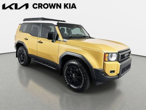 Used 2024 Toyota Land Cruiser image 4