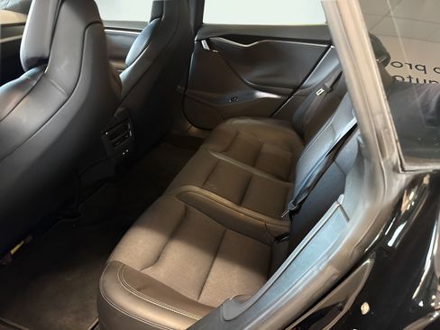 Used 2018 Tesla Model S 75D AWD/4WD image 8