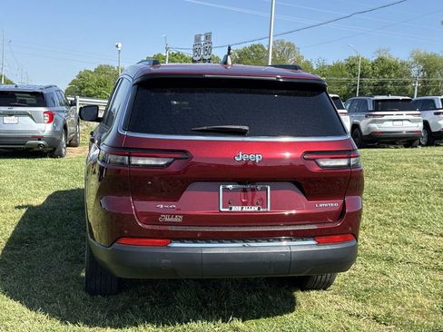 Used 2023 Jeep Grand Cherokee L Limited AWD/4WD image 19