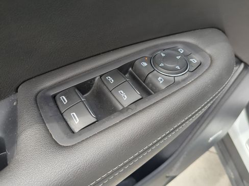 Used 2024 Cadillac XT6 Luxury AWD/4WD image 21