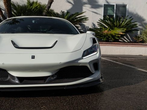 Used 2020 Ferrari F8 Tributo image 9