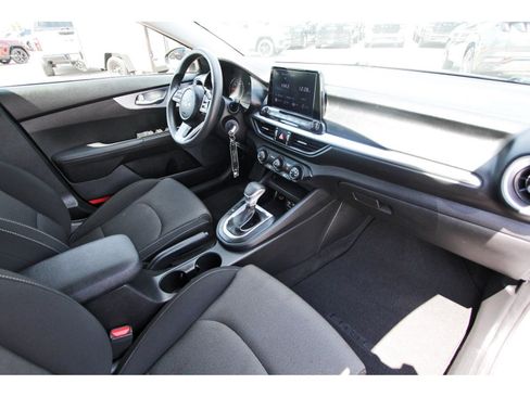 Used 2023 Kia Forte LXS FWD image 29
