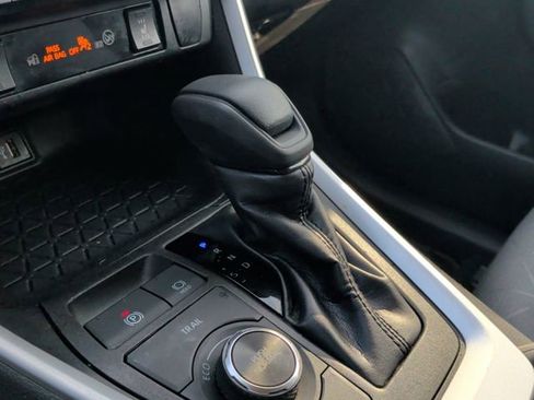 Certified 2024 Toyota RAV4 XLE w/ Convenience Package image 22