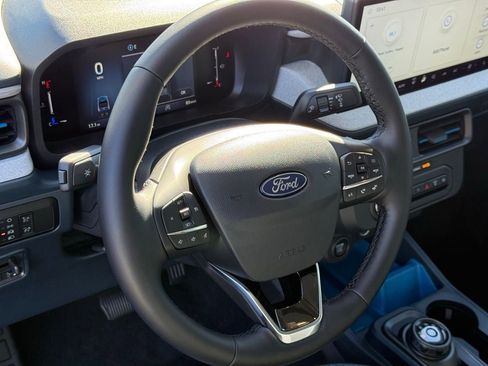 New 2026 Ford Maverick XLT w/ XLT Luxury Package image 18