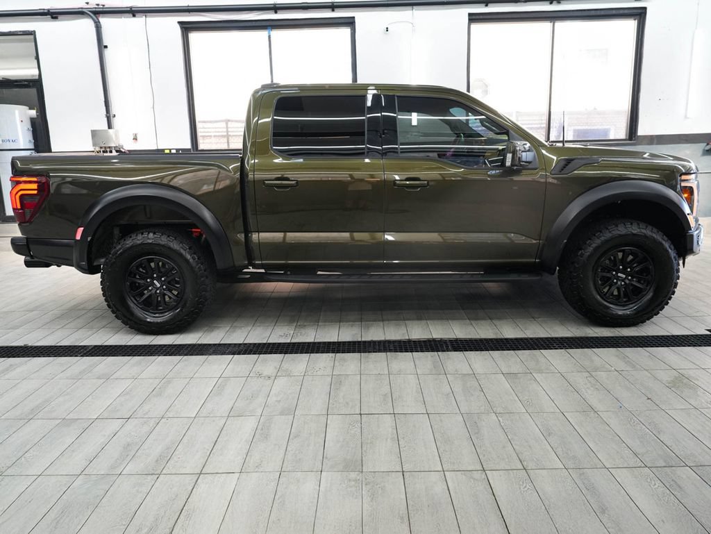 Used 2025 Ford F150 Raptor AWD/4WD image 5