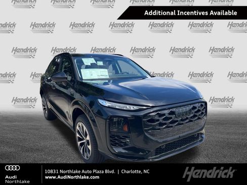Used 2026 Audi Q3 quattro 2.0T AWD/4WD image 1