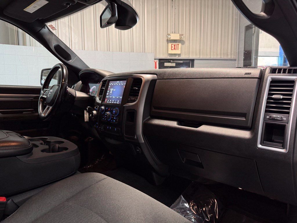 Used 2021 RAM 1500 Warlock AWD/4WD image 19