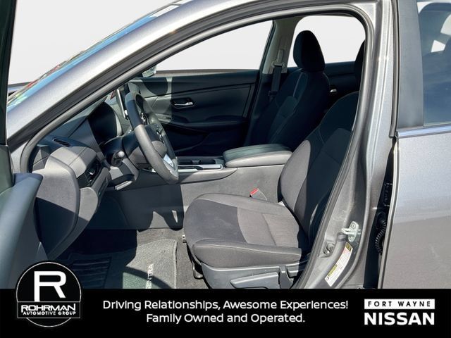 Used 2023 Nissan Sentra SV FWD image 11