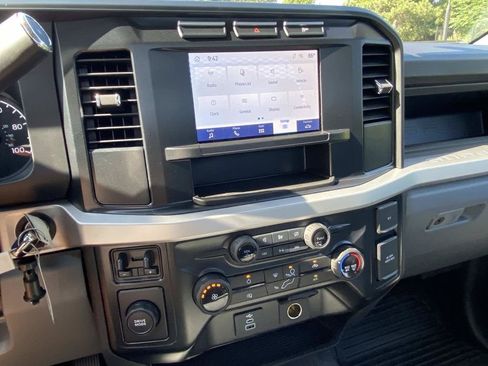 Used 2024 Ford F250 XL w/ XL Chrome Package RWD image 22