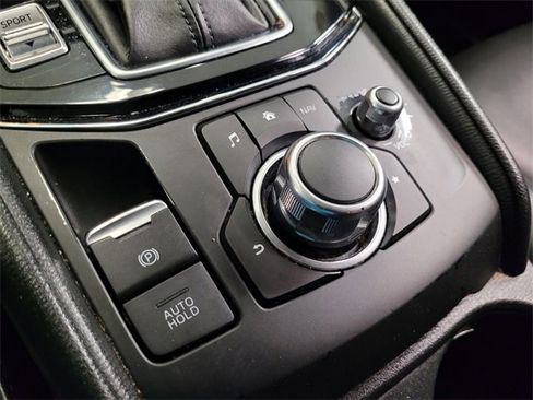 Used 2018 MAZDA CX-5 Touring image 30