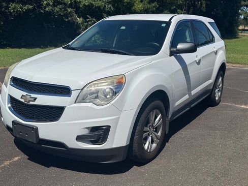 Used 2014 Chevrolet Equinox LS image 4