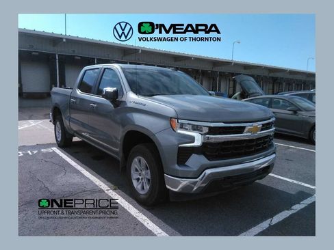 Used 2025 Chevrolet Silverado 1500 LT AWD/4WD image 1