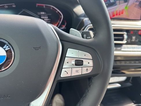 Used 2024 BMW X3 xDrive30i w/ Premium Package w/ZPA image 16