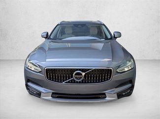 Used 2020 Volvo V90 T6 Cross Country w/ Protection Package Premier AWD/4WD video 2