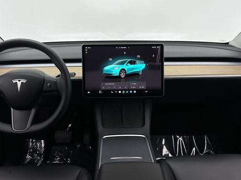 Used 2023 Tesla Model Y Long Range AWD/4WD image 30