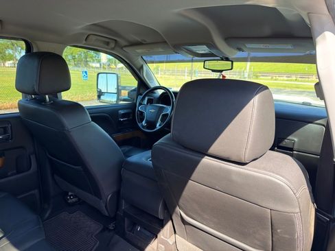 Used 2019 Chevrolet Silverado 2500 LTZ w/ Duramax Plus Package AWD/4WD image 35