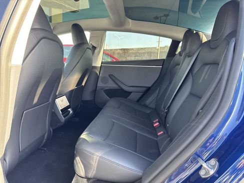 Used 2025 Tesla Model 3 Long Range image 30