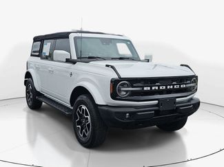 Used 2022 Ford Bronco Outer Banks AWD/4WD video 3