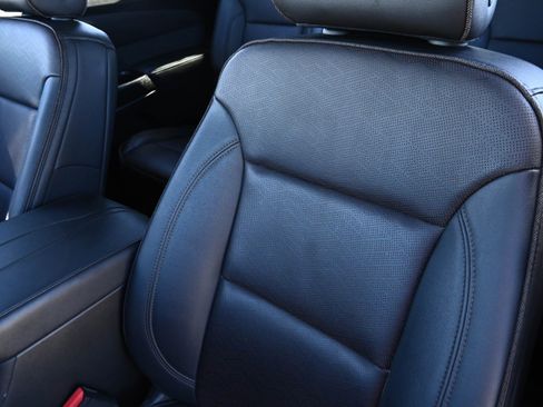 Used 2023 Chevrolet Traverse High Country w/ LPO, Floor Liner Package image 10