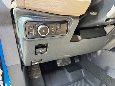 Used 2023 Ford Bronco Wildtrak AWD/4WD image 22
