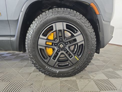 Used 2023 Rivian R1S Adventure Quad AWD/4WD image 11