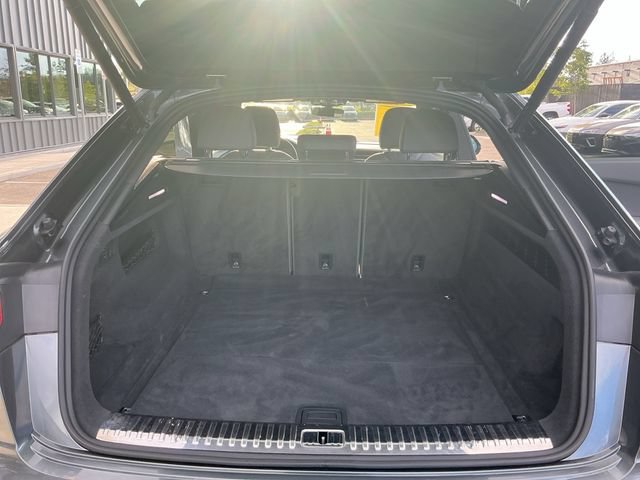 Used 2020 Audi Q8 Premium Plus w/ Premium Plus Package AWD/4WD image 23
