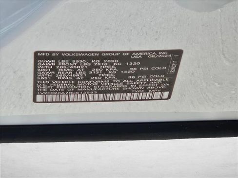 Used 2024 Volkswagen Atlas SEL Premium R-Line AWD/4WD image 25