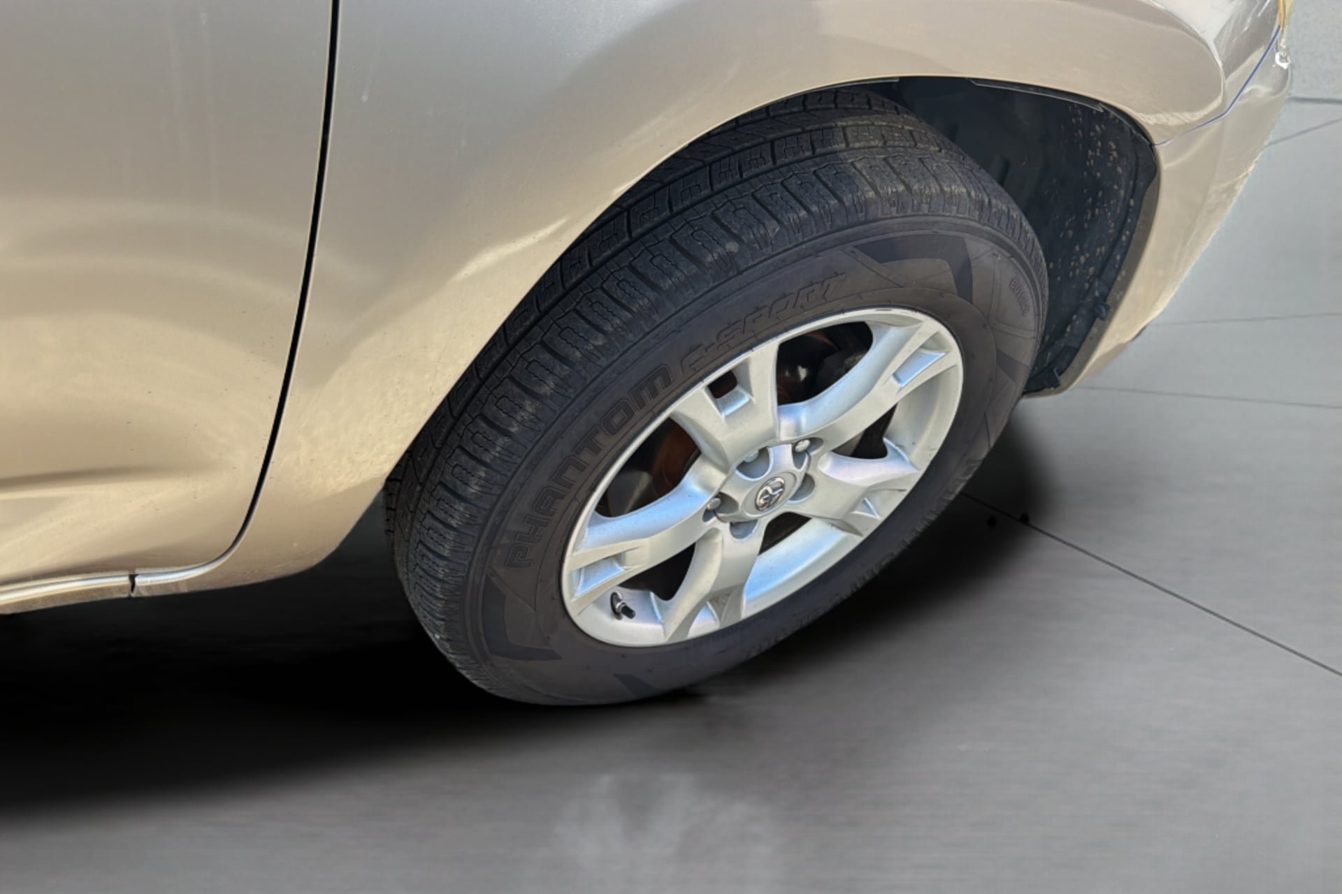 Used 2009 Toyota RAV4 2WD V6 image 11