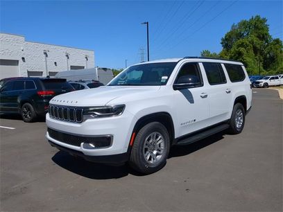 New 2024 Jeep Wagoneer L w/ Convenience Group I