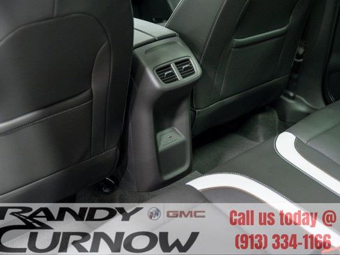 New 2025 Buick Envision Sport Touring image 23