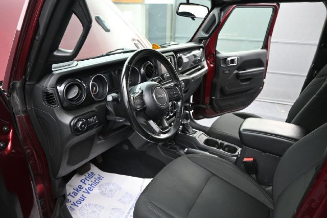 Used 2021 Jeep Wrangler Unlimited Sport AWD/4WD image 9