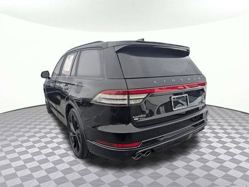 Used 2025 Lincoln Aviator Reserve w/ Equipment Group 201A image 5