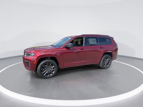 New 2026 Jeep Grand Cherokee L Limited AWD/4WD image 4