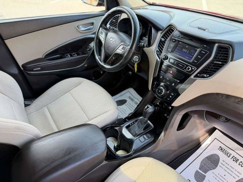 Used 2018 Hyundai Santa Fe Sport FWD image 3