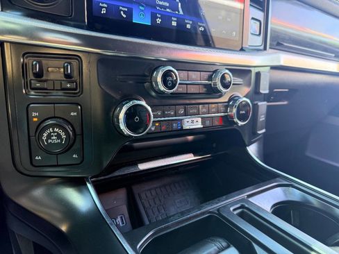 Used 2022 Ford F150 Raptor w/ Equipment Group 801A High AWD/4WD image 31