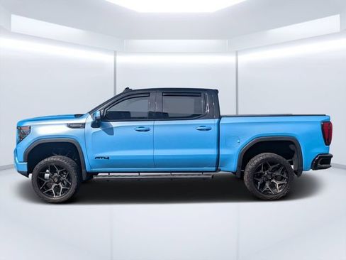 Used 2023 GMC Sierra 1500 AT4 w/ Technology Package AWD/4WD image 6