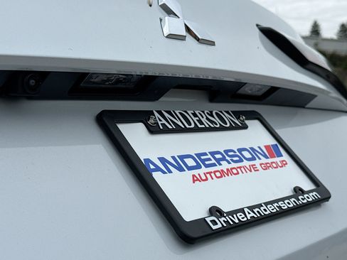 New 2026 Mitsubishi Outlander SE AWD/4WD image 13