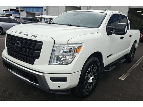 Used 2021 Nissan Titan SV w/ SV Convenience Package AWD/4WD image 1