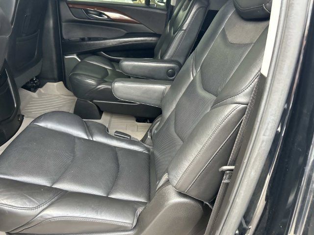 Used 2019 Cadillac Escalade ESV Premium Luxury AWD/4WD image 22