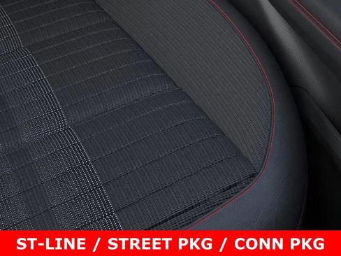 New 2026 Ford Explorer ST-Line w/ ST-Line Street Pack image 16