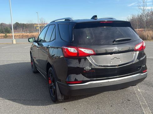 Used 2020 Chevrolet Equinox Premier w/ Premier Redline Edition image 10